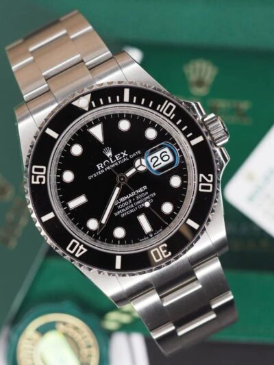Rolex Submariner Date